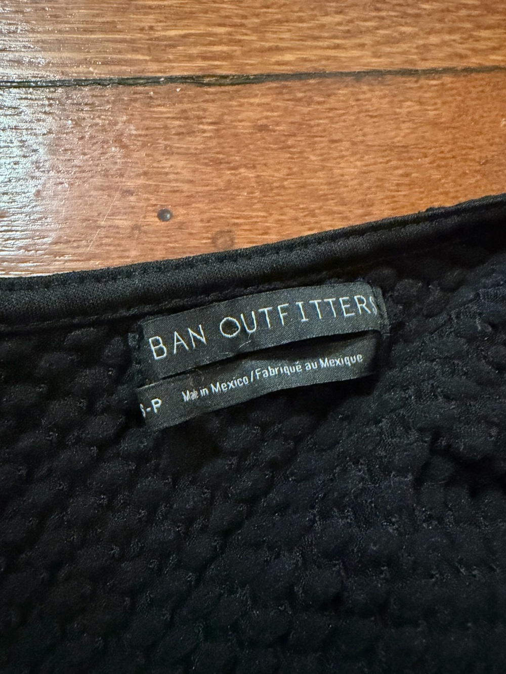 Urban Outfitters Black Twist-Front Wrap Crop Top - Picture 2 of 2